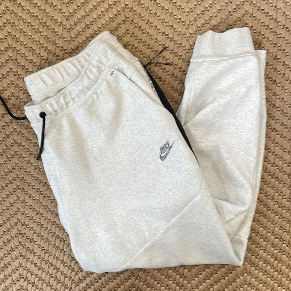 Nike - Tech Gear Sweat Pants - Grey / Black - XL